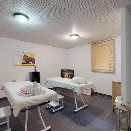 Hameau 5 002 - & Piscine 2 Pers Orelle